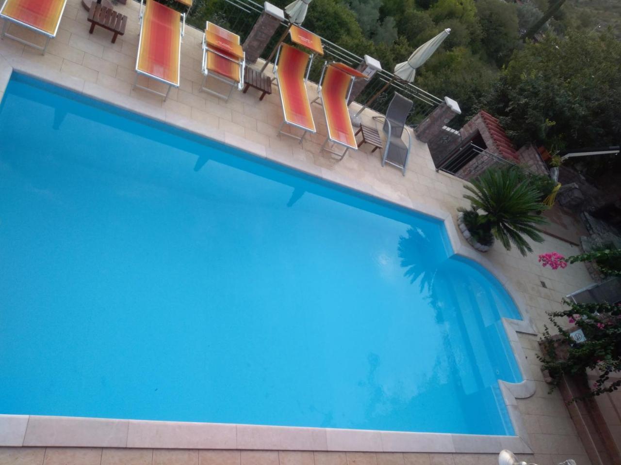 Apartments Villa Cucuk บุดวา ภายนอก รูปภาพ