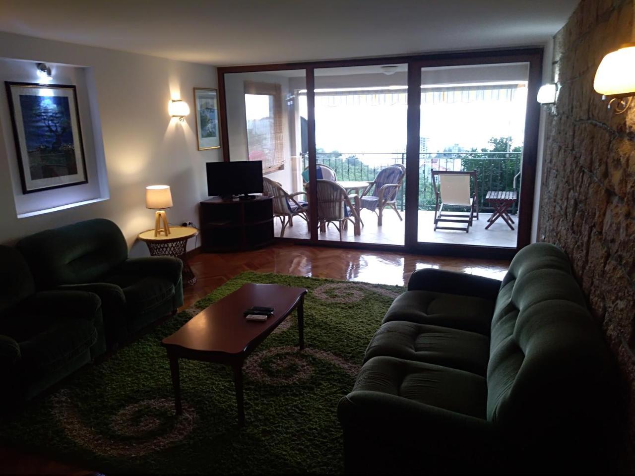 Apartments Villa Cucuk บุดวา ภายนอก รูปภาพ