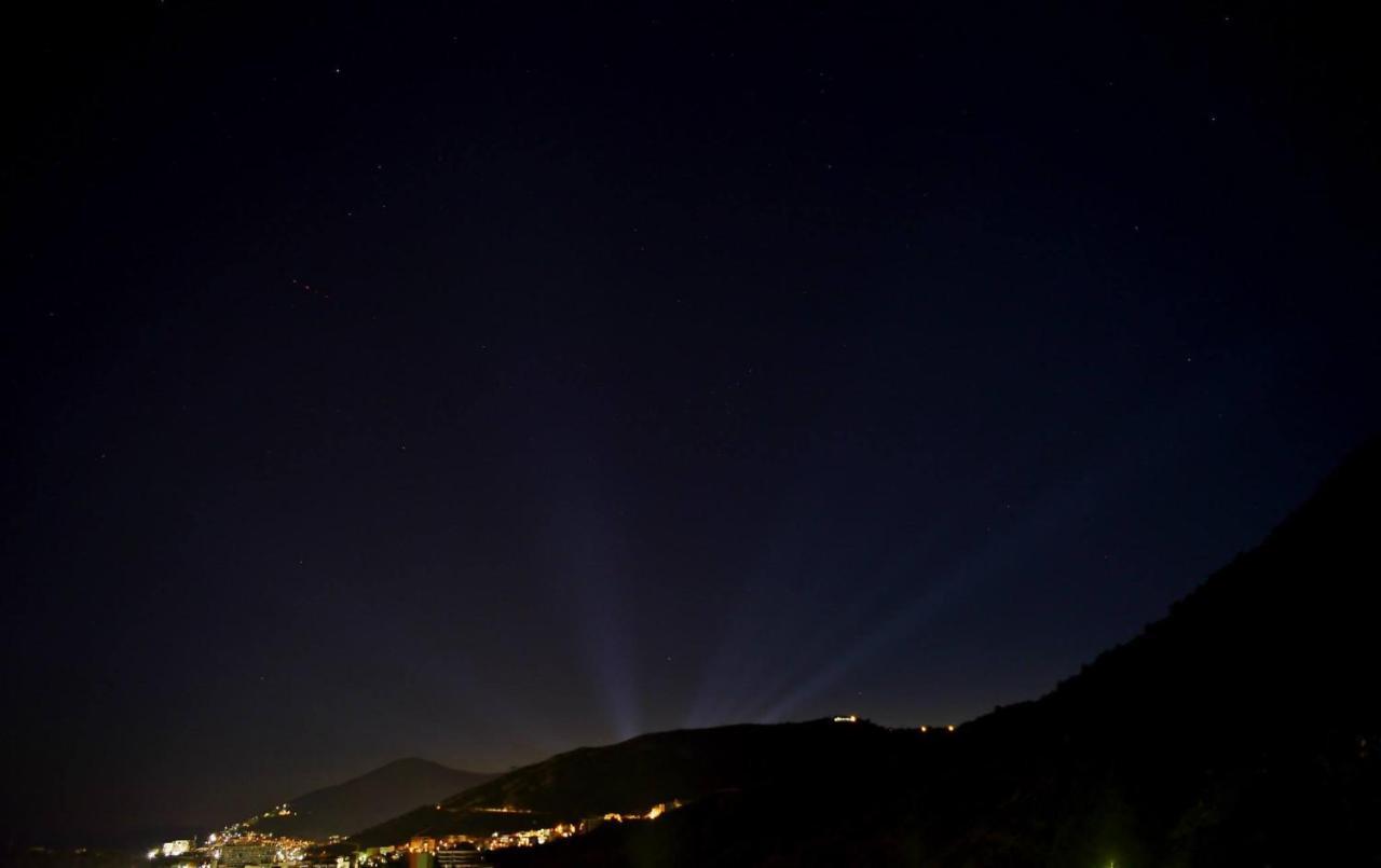 Apartments Villa Cucuk บุดวา ภายนอก รูปภาพ